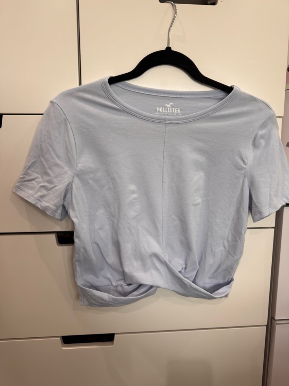 Hollister NWT T-shirt
